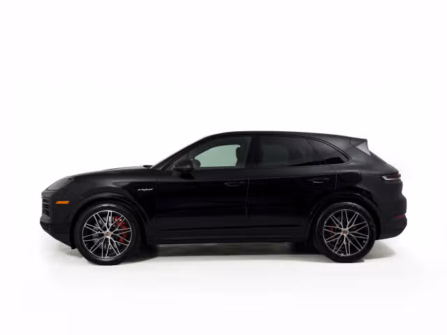 2026 Porsche Cayenne S E-Hybrid - Photo 10