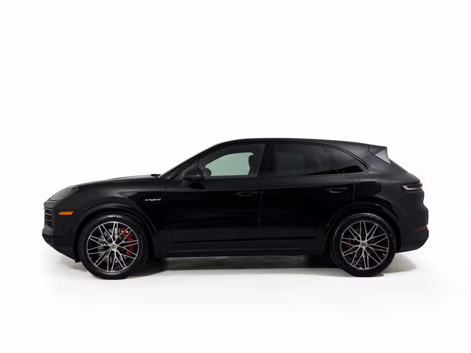 2026 Porsche Cayenne S E-Hybrid - Photo 11