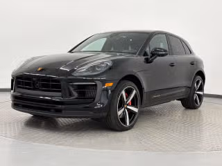 2024 Porsche Macan S's photo