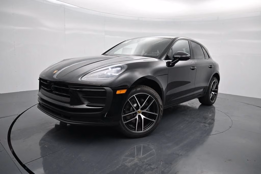 2026 Porsche Macan