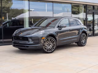 2026 Porsche Macan's photo