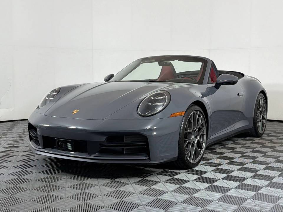 2025 Porsche 911