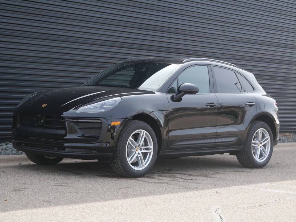 2026 Porsche Macan