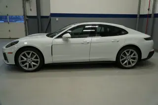 2026 Porsche Panamera Base - Photo 13