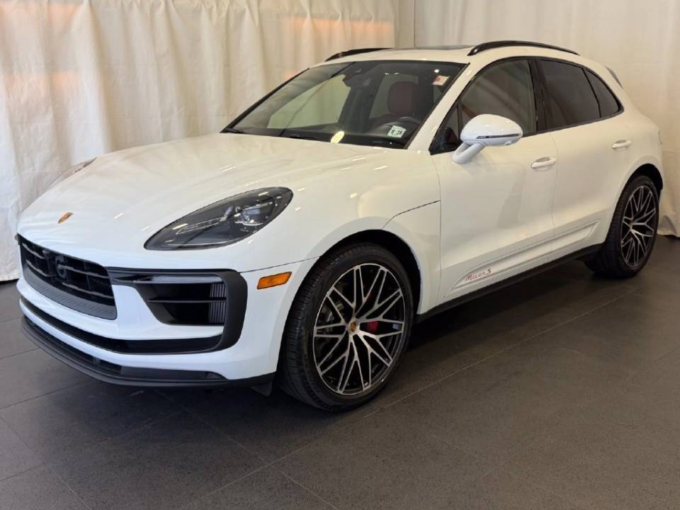 2024 Porsche Macan S