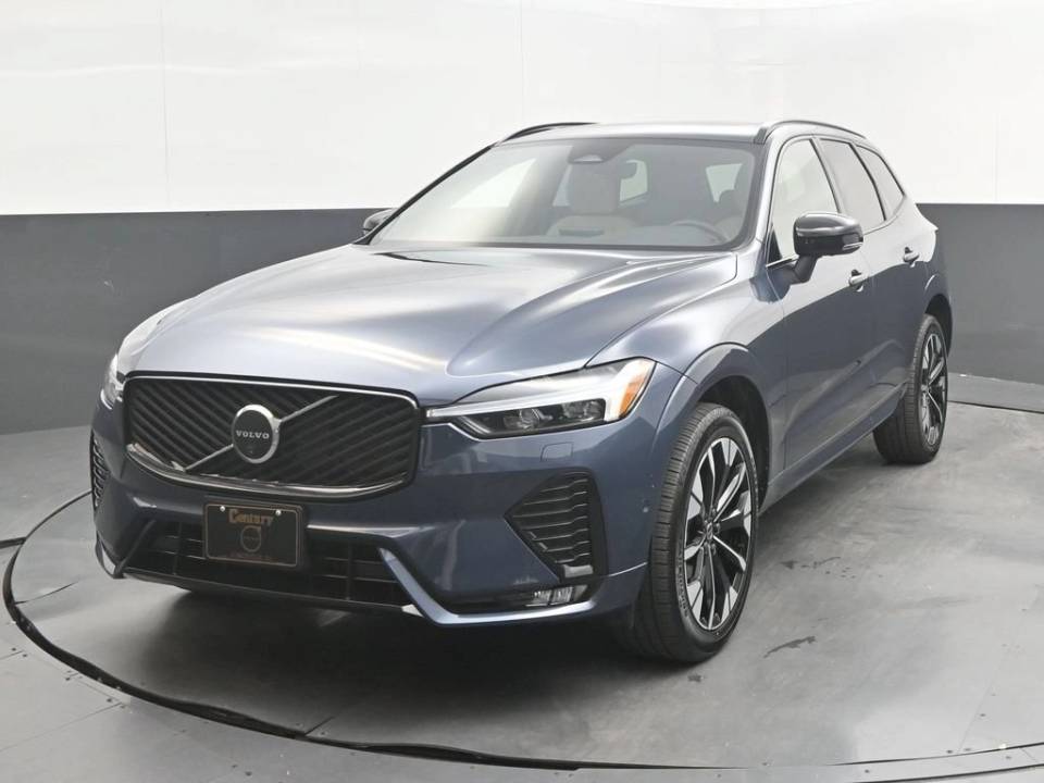 2026 Volvo XC60 Plus