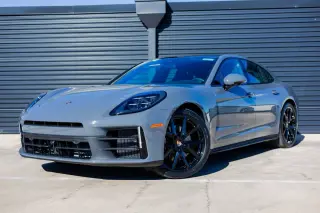 2026 Porsche Panamera Base - Photo 5