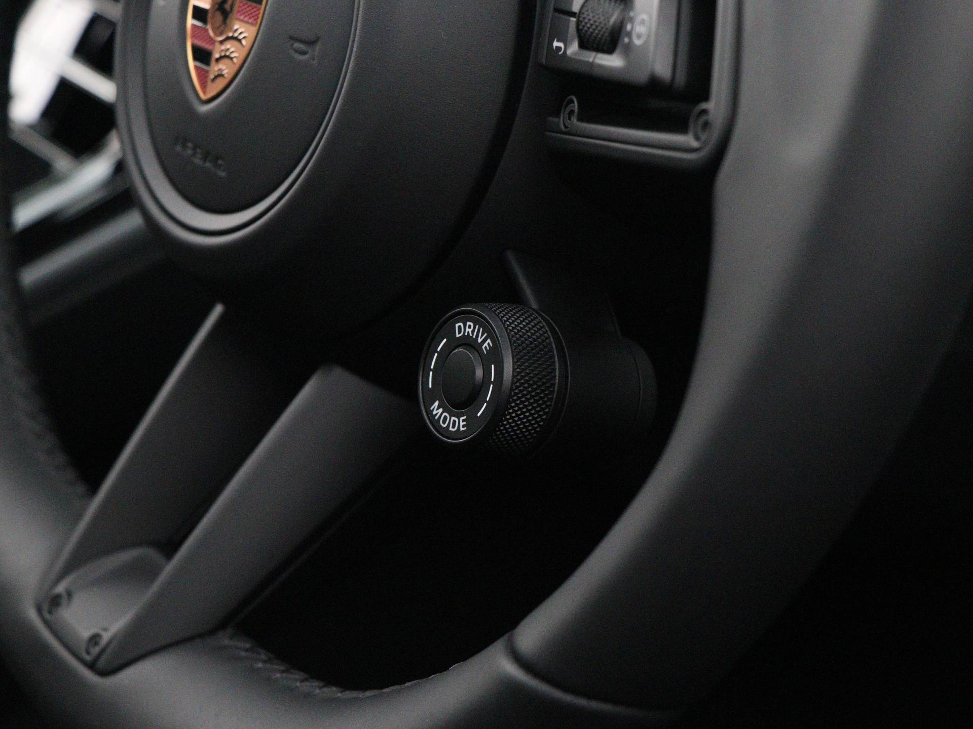 Panamera 4 E-Hybrid, photo 45 of 45