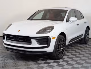 2026 Porsche Macan's photo