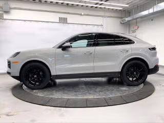 2026 Porsche Cayenne Coup Base - Photo 9