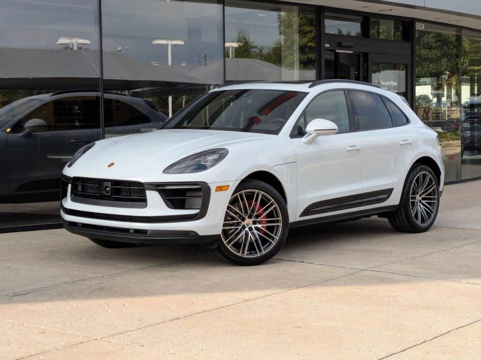 2026 Porsche Macan S