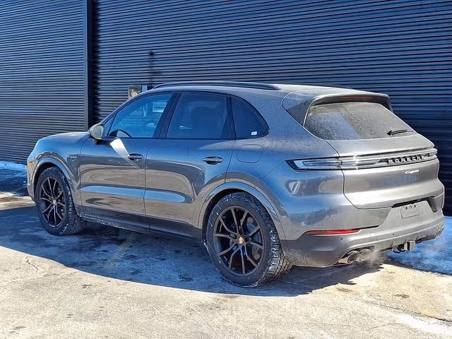 2026 Porsche Cayenne E-Hybrid - Photo 20