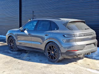 2026 Porsche Cayenne E-Hybrid - Photo 17
