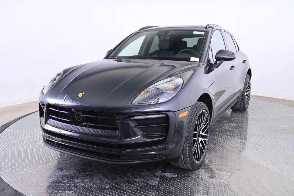 2026 Porsche Macan