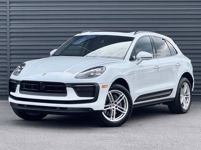 2022 Porsche Macan