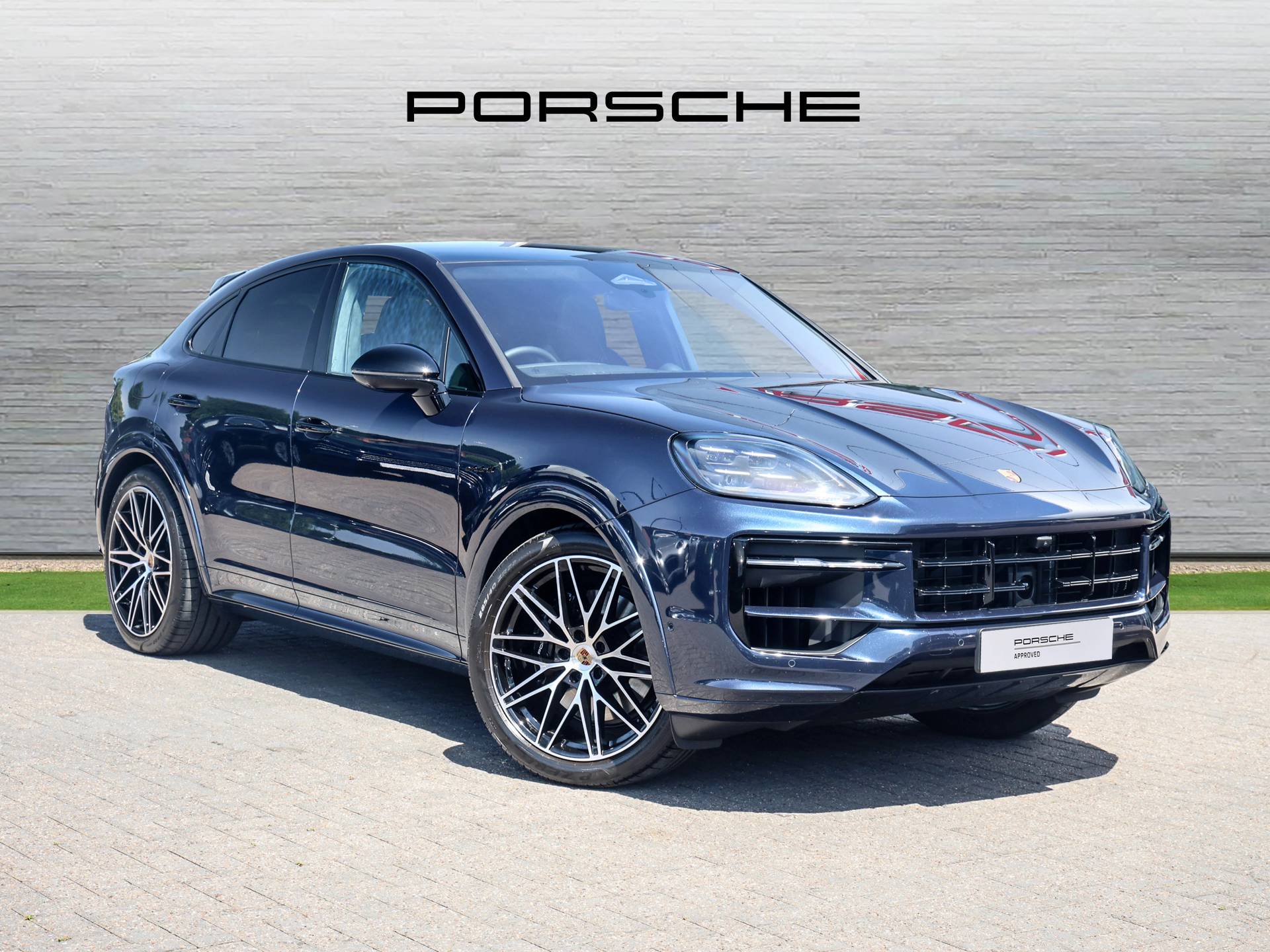 Cayenne E-Hybrid Coupé, photo 1 of 40