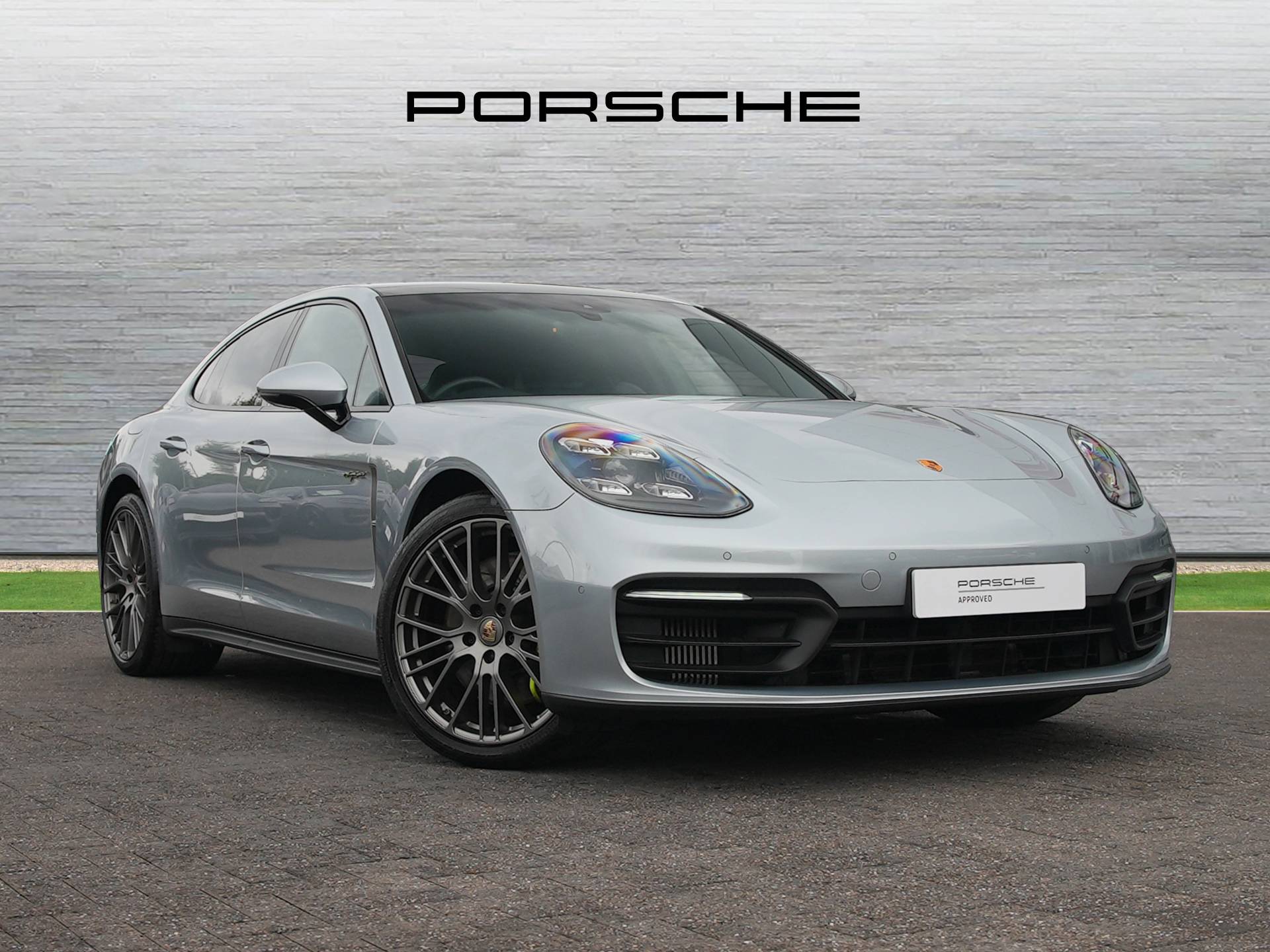 Panamera 4 E-Hybrid, photo 1 of 44