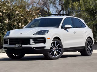 2026 Porsche Cayenne -'s photo