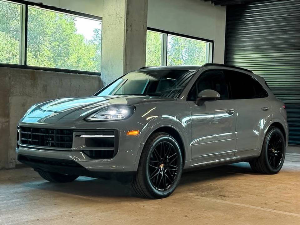 2026 Porsche Cayenne Base