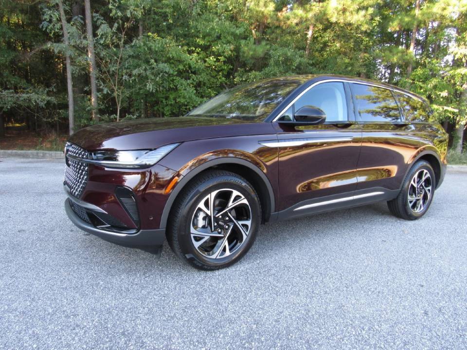 2024 Lincoln Nautilus