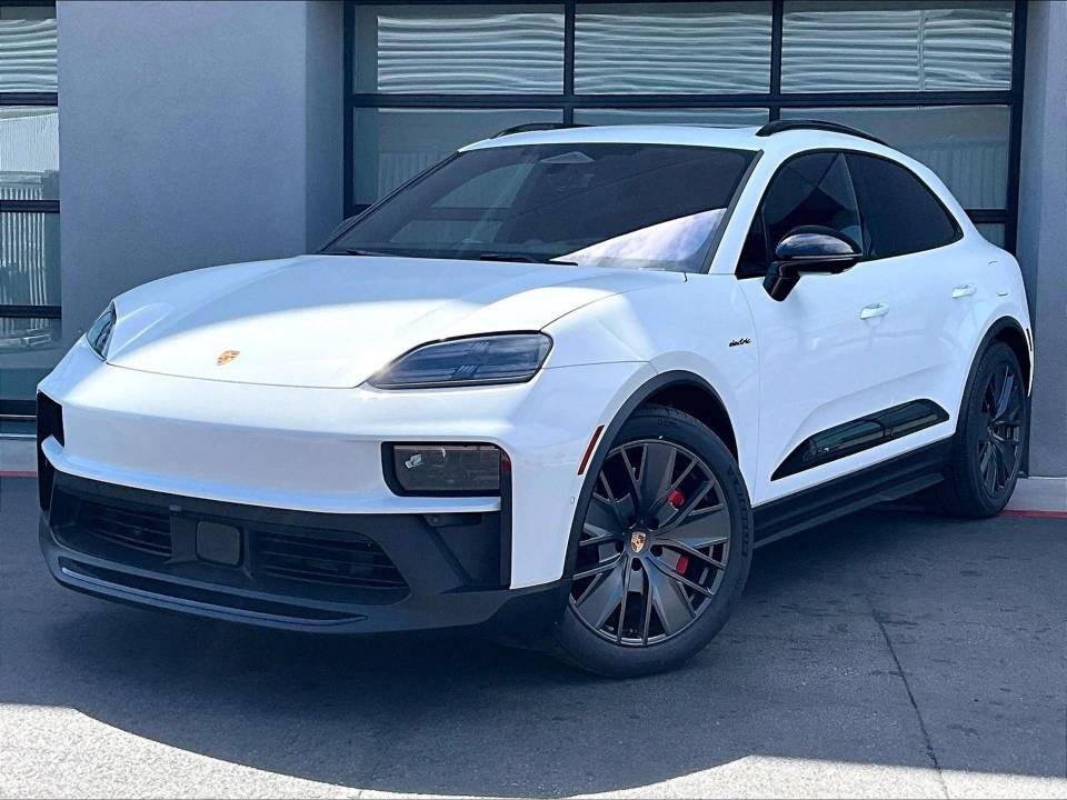 2026 Porsche Macan