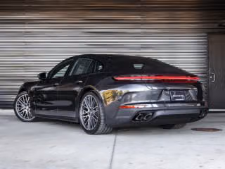 2026 Porsche Panamera Base - Photo 17