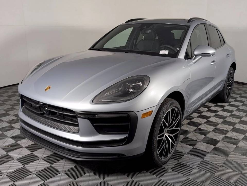 2026 Porsche Macan