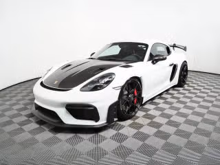 2025 Porsche 718 Cayman GT4 RS's photo