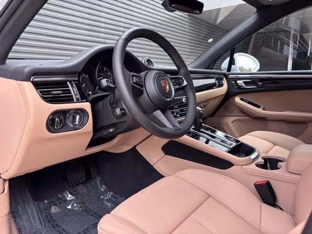2026 Porsche Macan Base - Photo 28