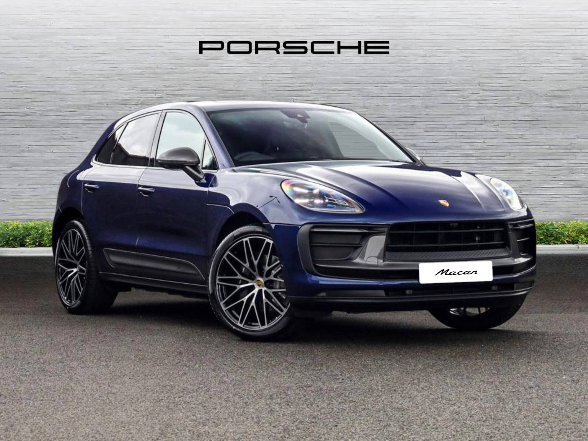 Macan T, photo 1 of 47