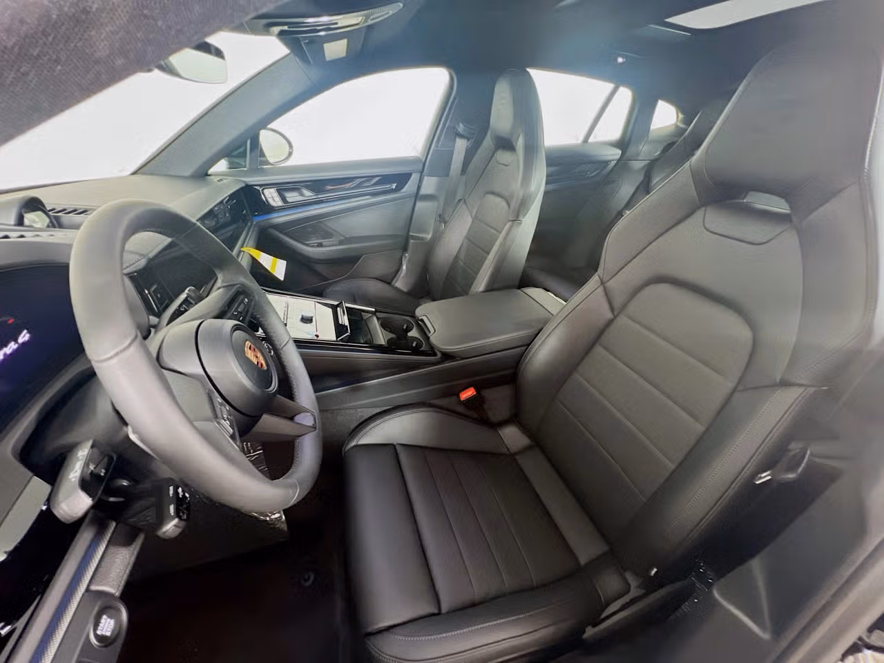 2026 Porsche Panamera 4 E-Hybrid - Photo 36
