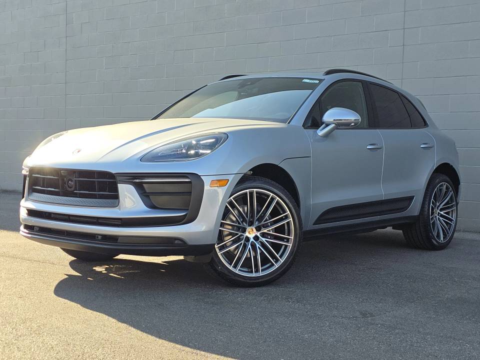 2026 Porsche Macan