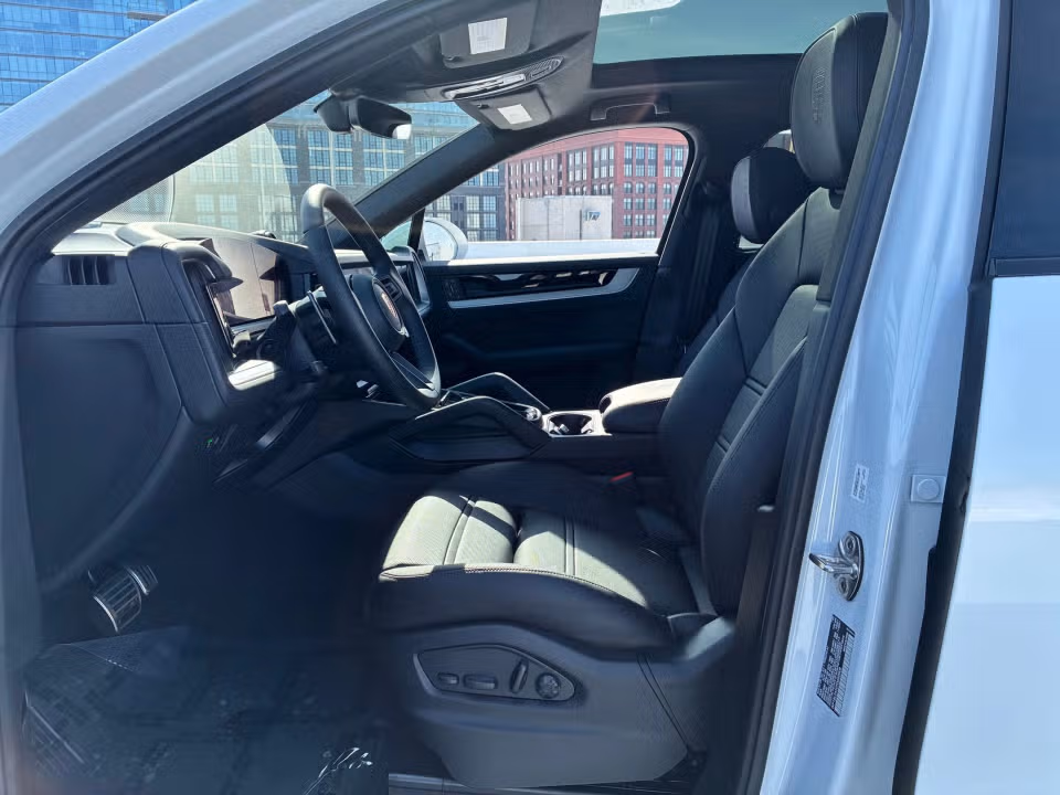 2026 Porsche Cayenne Coup S - Photo 35