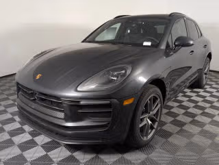 2026 Porsche Macan's photo