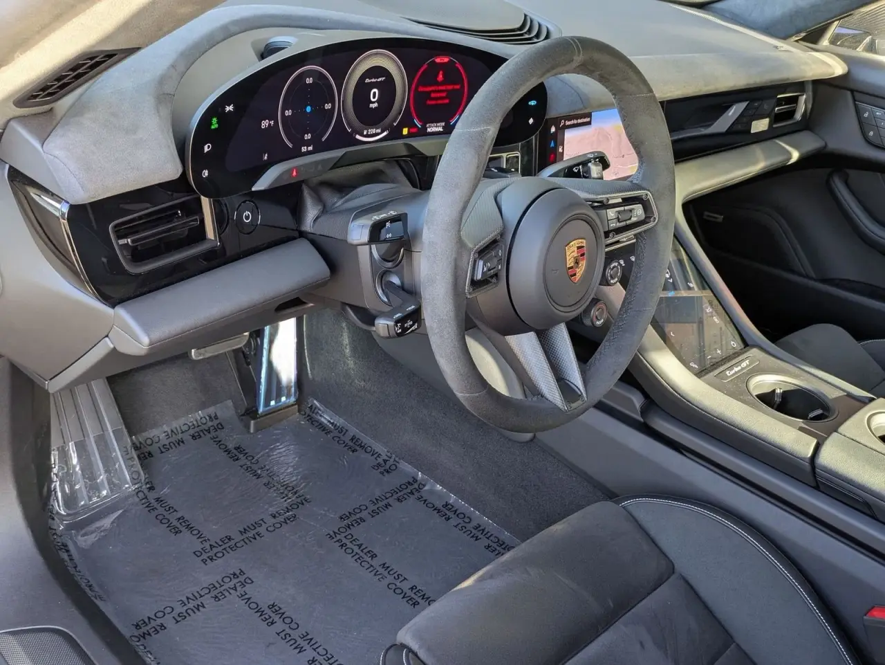 2025 Porsche Taycan Turbo GT with Weissach Package - Photo 32