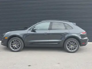 2026 Porsche Macan Base - Photo 13