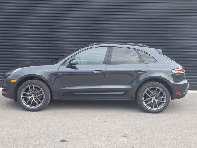 2026 Porsche Macan Base - Photo 10
