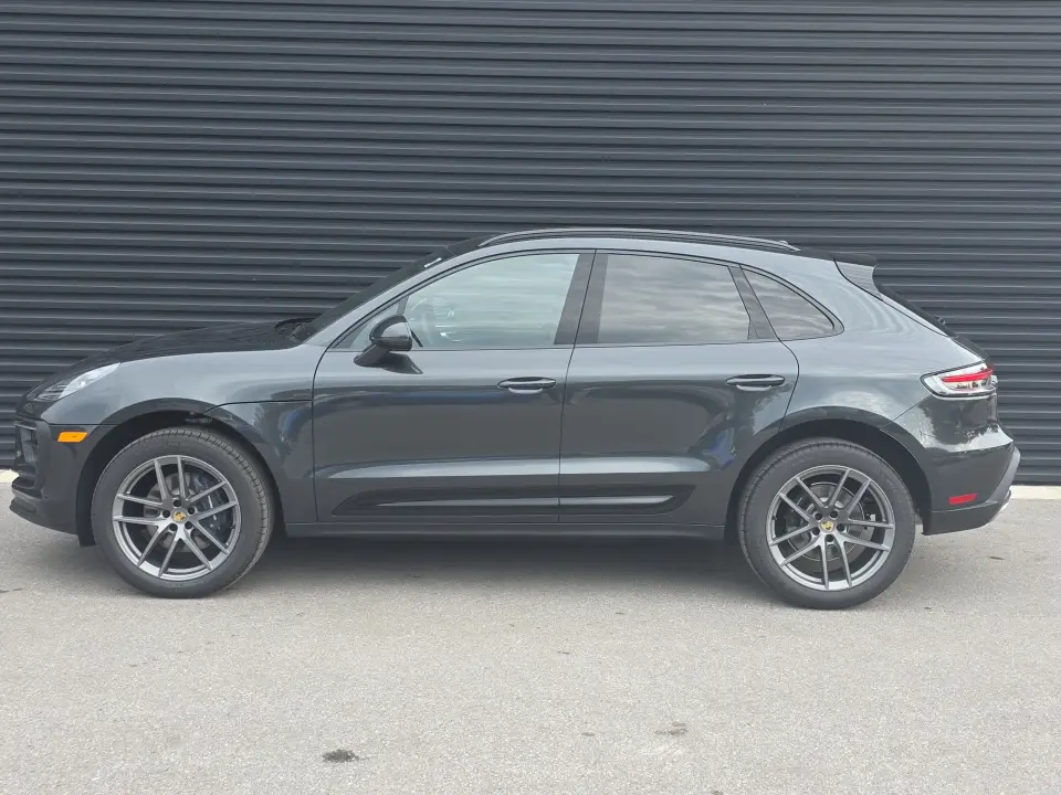 2026 Porsche Macan Base - Photo 15