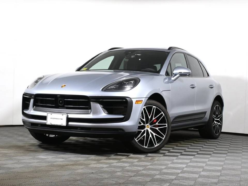 2026 Porsche Macan