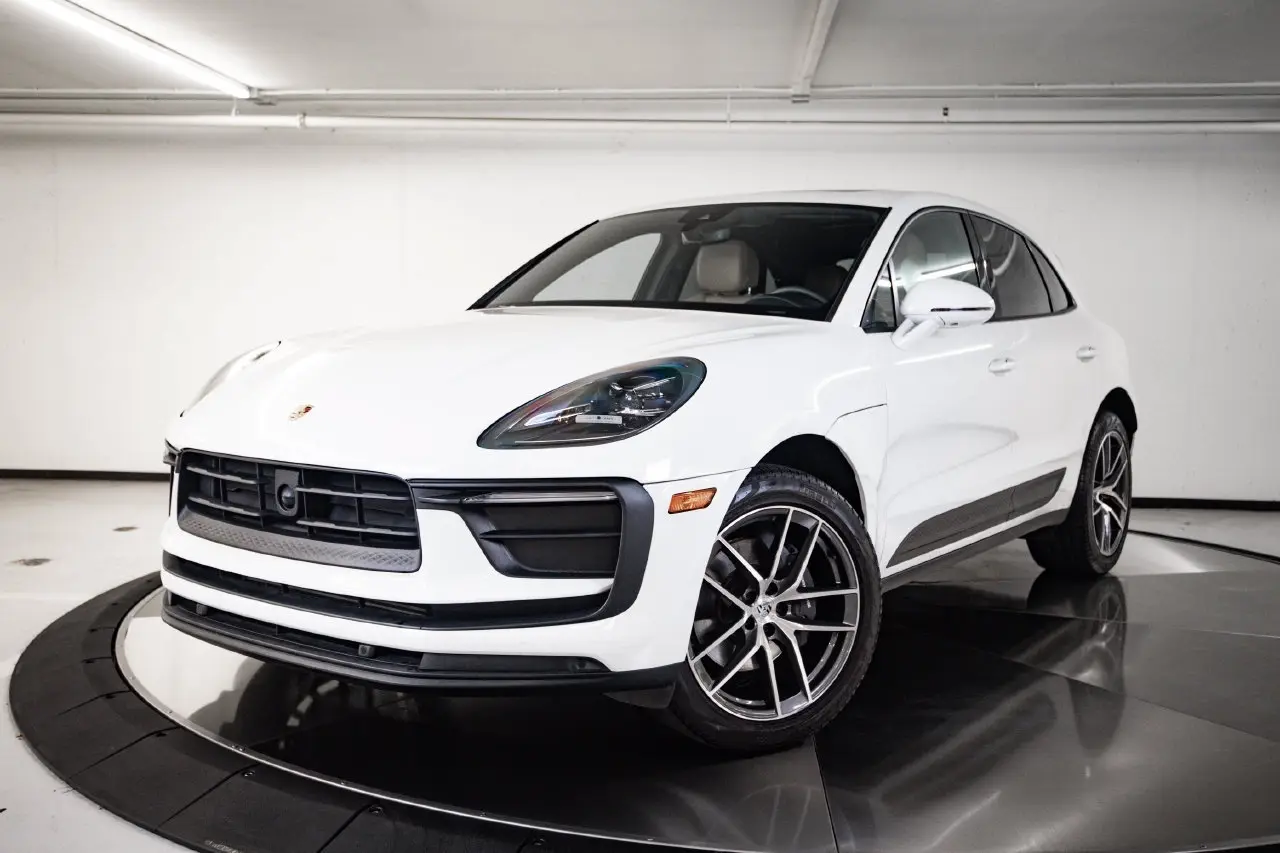2023 Porsche Macan, photo 8