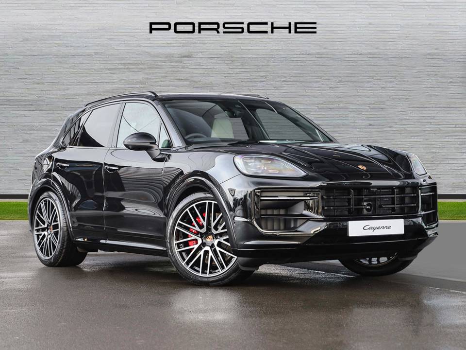 2026 PORSCHE CAYENNE
