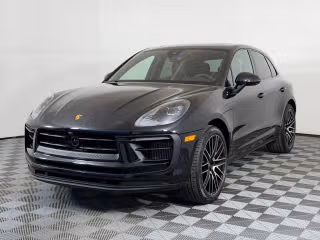 2026 Porsche Macan S's photo