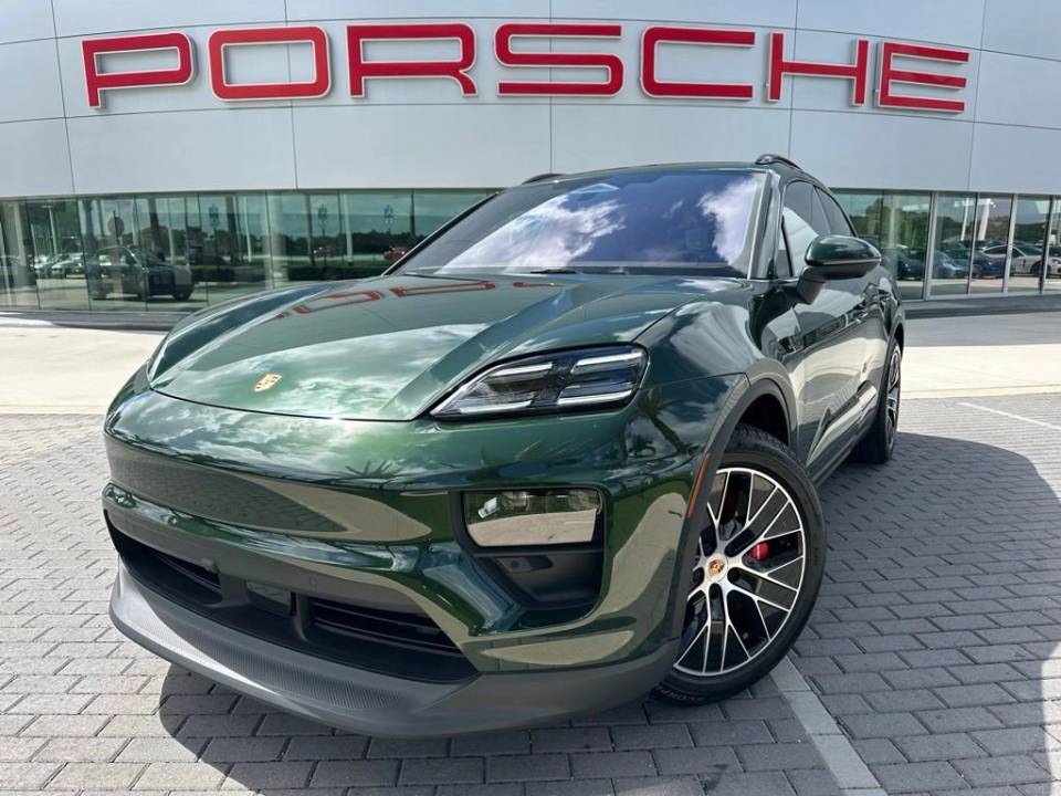 2025 Porsche Macan S