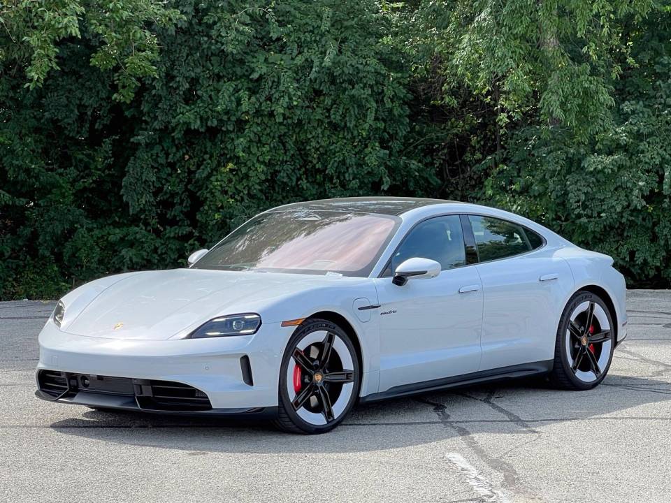 2026 Porsche Taycan