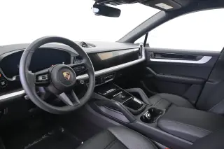 2026 Porsche Cayenne Coup E-Hybrid - Photo 29