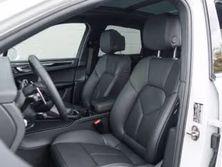 2026 Porsche Macan Base - Photo 33
