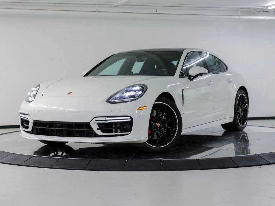 2023 Porsche Panamera S