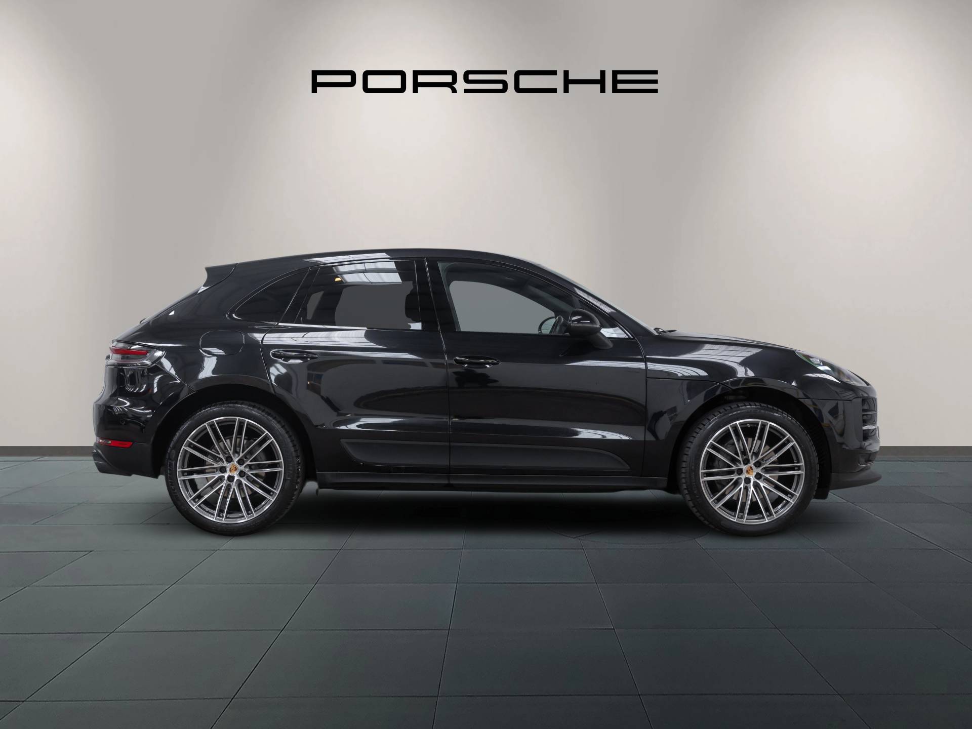 Macan S, photo 2 of 43