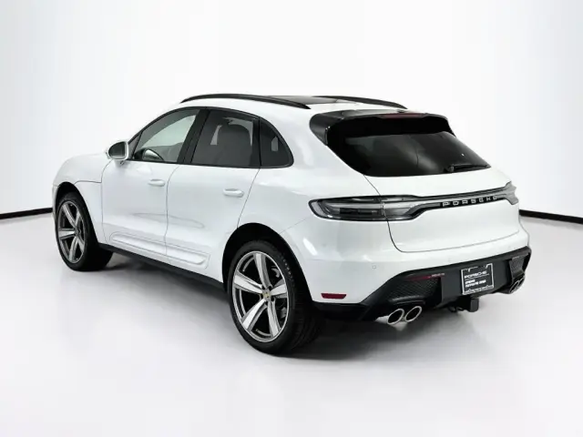 2025 Porsche Macan Base - Photo 22