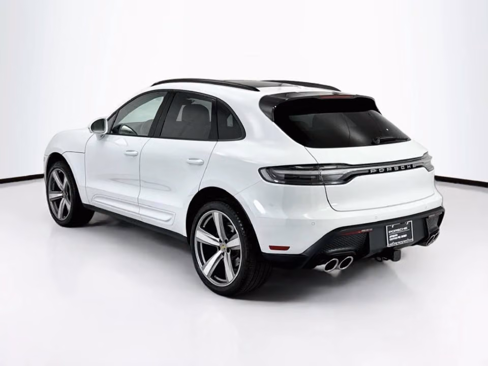 2025 Porsche Macan Base - Photo 19